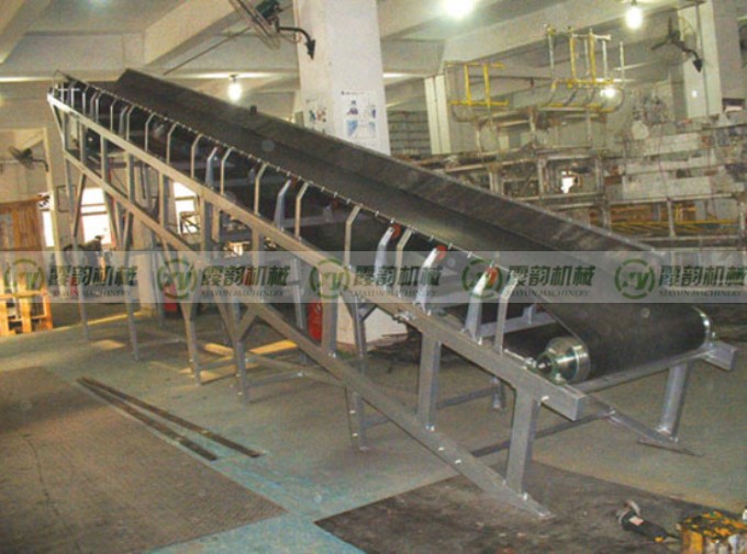 槽型皮帶輸送機(jī)02