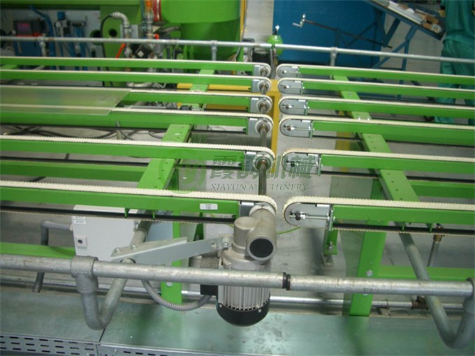 汽車玻璃生產(chǎn)線 (2).jpg