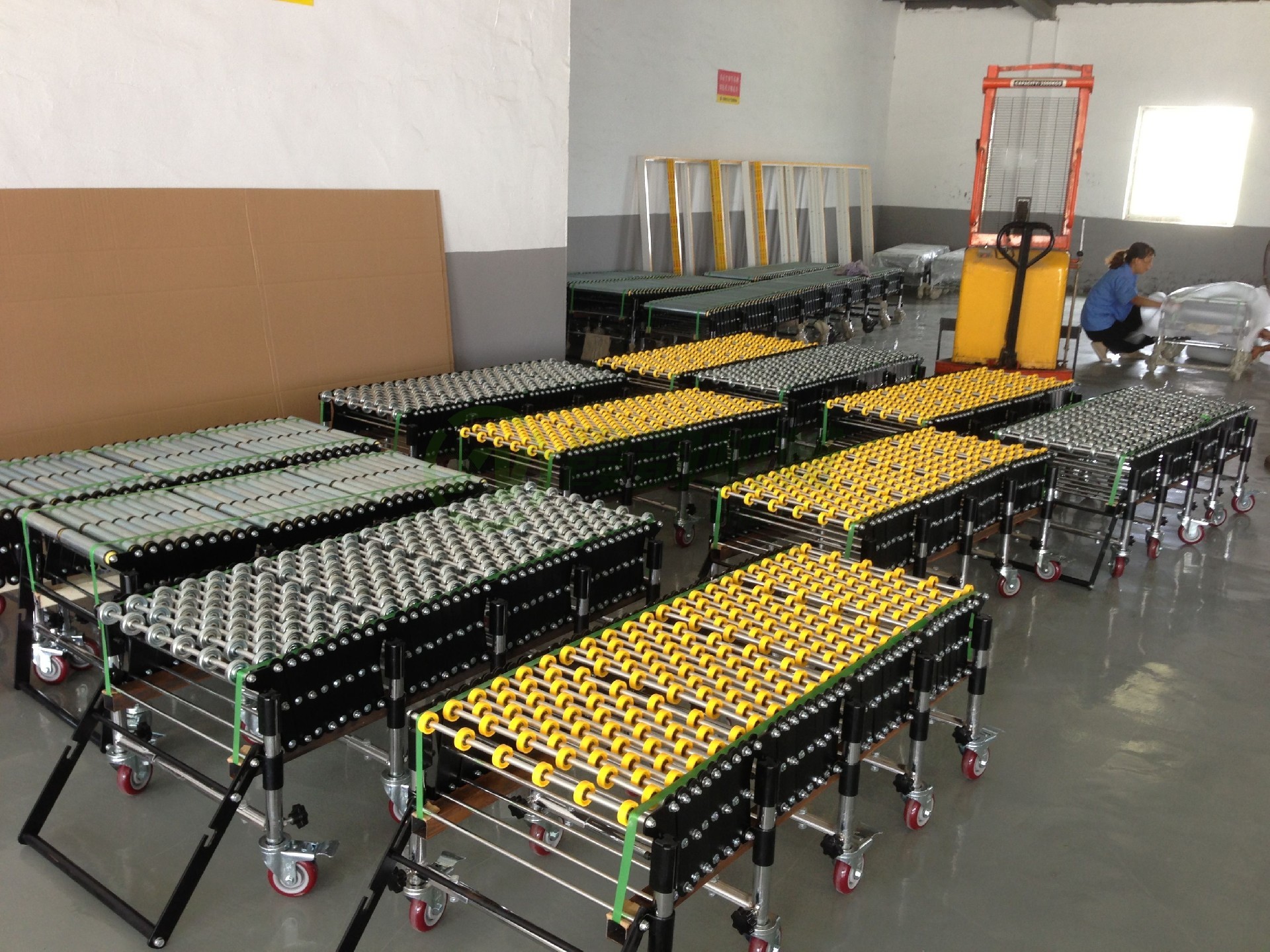 伸縮輸送機(jī)案例07